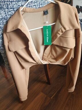 SHEIN Cropped Button-Front Shirt Jacket - Camel